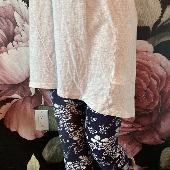 Womens Long Tee - Picture 3 of 3